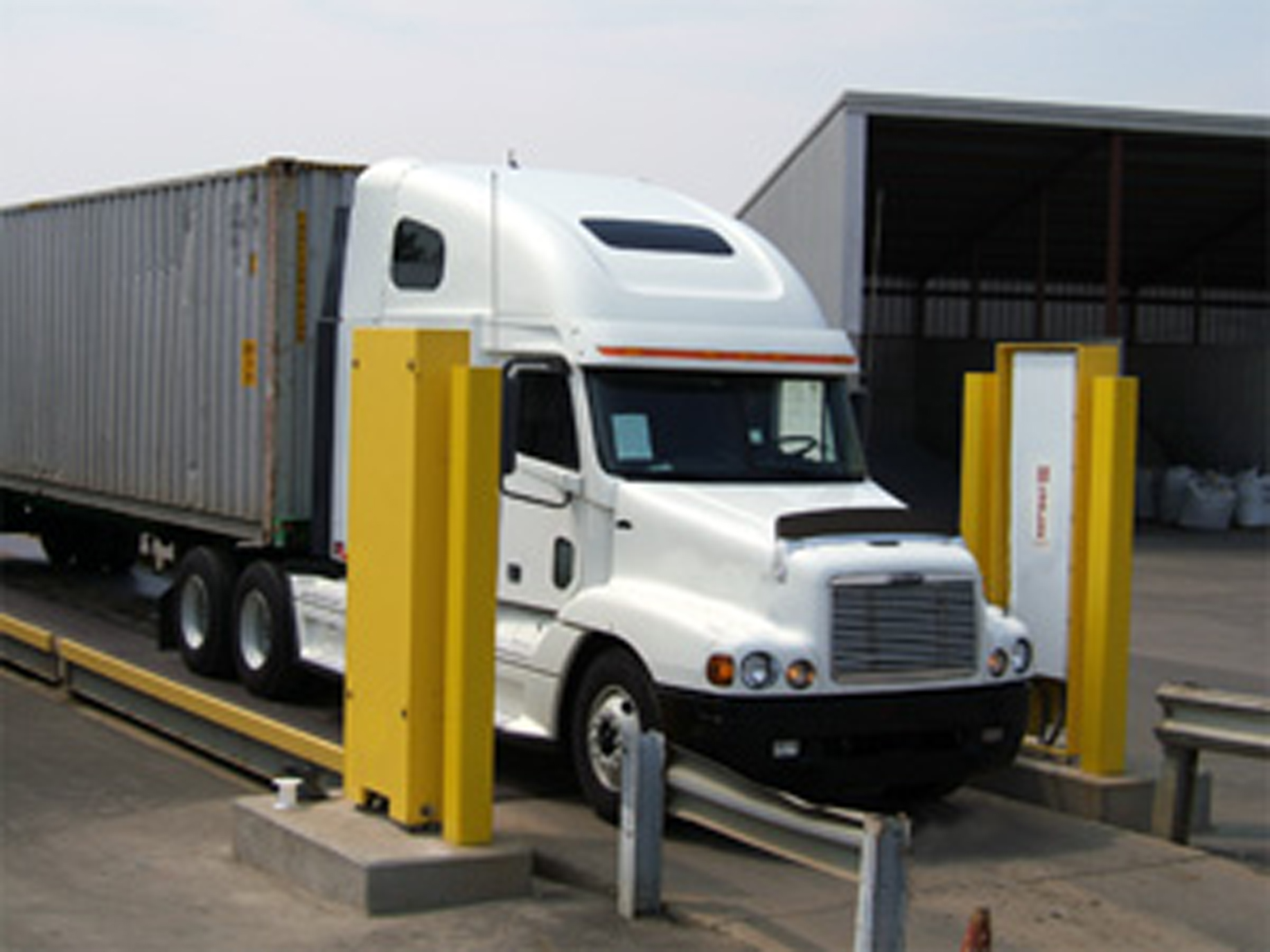 RS-400 Radiation Portal Monitoring Systems (Radiation Solutions)